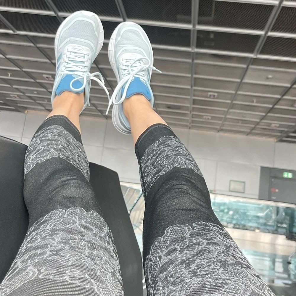 Adidas - Picture 2 of 10